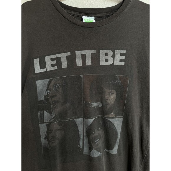 Vintage Beatles T-shirt "Let it Be" Gray 2005 Concert Band Rock Music Y2K - Picture 2 of 7